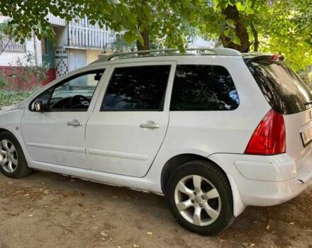 Серый Пежо 307, объемом двигателя 2 л и пробегом 300 тыс. км за 2400 $, фото 7 на Automoto.ua