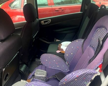 Серый Пежо 307, объемом двигателя 1.6 л и пробегом 370 тыс. км за 4500 $, фото 11 на Automoto.ua