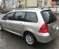 Сірий Пежо 307, об'ємом двигуна 1.59 л та пробігом 221 тис. км за 5500 $, фото 5 на Automoto.ua