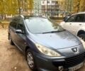 Серый Пежо 307, объемом двигателя 1.6 л и пробегом 370 тыс. км за 4500 $, фото 1 на Automoto.ua