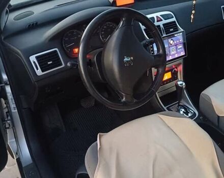 Серый Пежо 307, объемом двигателя 2 л и пробегом 340 тыс. км за 3700 $, фото 15 на Automoto.ua