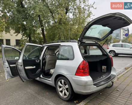 Пежо 307 2006 в Киеве на Automoto.ua Серый Пежо 307, объемом двигателя 2 л и пробегом 303 тыс. км за 4600 $, фото 14 на Automoto.ua