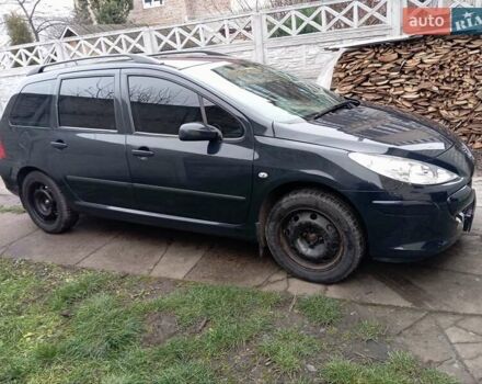 Сірий Пежо 307, об'ємом двигуна 1.56 л та пробігом 366 тис. км за 3700 $, фото 1 на Automoto.ua