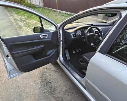 Серый Пежо 307, объемом двигателя 2 л и пробегом 290 тыс. км за 4700 $, фото 11 на Automoto.ua