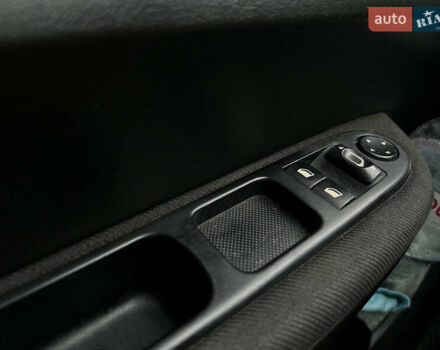 Сірий Пежо 307, об'ємом двигуна 1.6 л та пробігом 360 тис. км за 3700 $, фото 6 на Automoto.ua