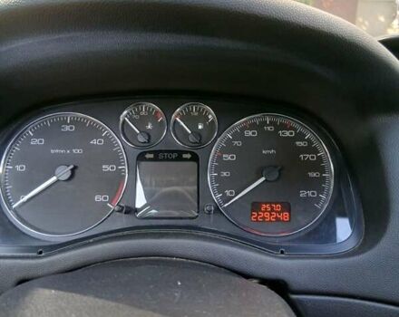 Сірий Пежо 307, об'ємом двигуна 2.01 л та пробігом 229 тис. км за 4900 $, фото 3 на Automoto.ua