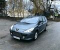 Сірий Пежо 307, об'ємом двигуна 1.6 л та пробігом 217 тис. км за 5000 $, фото 1 на Automoto.ua