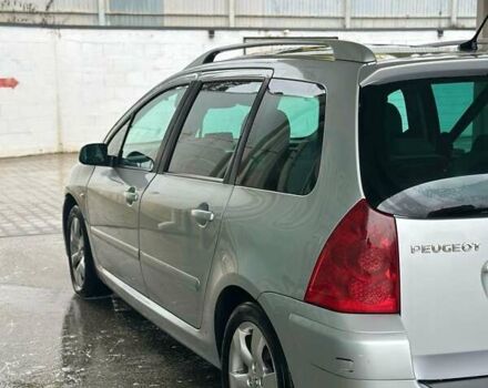 Серый Пежо 307, объемом двигателя 2 л и пробегом 265 тыс. км за 5000 $, фото 3 на Automoto.ua