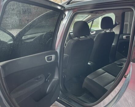 Сірий Пежо 307, об'ємом двигуна 1.6 л та пробігом 301 тис. км за 3600 $, фото 5 на Automoto.ua