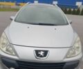 Серый Пежо 307, объемом двигателя 2 л и пробегом 212 тыс. км за 3497 $, фото 1 на Automoto.ua