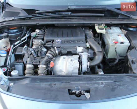 Серый Пежо 307, объемом двигателя 1.6 л и пробегом 351 тыс. км за 3999 $, фото 14 на Automoto.ua