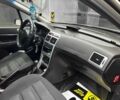 Серый Пежо 307, объемом двигателя 1.6 л и пробегом 282 тыс. км за 5400 $, фото 15 на Automoto.ua