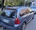 Сірий Пежо 307, об'ємом двигуна 1.56 л та пробігом 350 тис. км за 4000 $, фото 2 на Automoto.ua