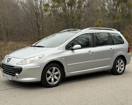 Серый Пежо 307, объемом двигателя 2 л и пробегом 220 тыс. км за 4150 $, фото 3 на Automoto.ua