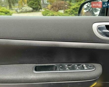 Серый Пежо 307, объемом двигателя 1.6 л и пробегом 239 тыс. км за 4750 $, фото 1 на Automoto.ua