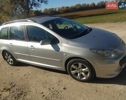 Серый Пежо 307, объемом двигателя 1.6 л и пробегом 253 тыс. км за 4250 $, фото 1 на Automoto.ua