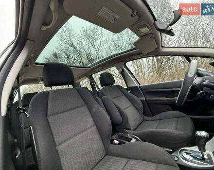 Серый Пежо 307, объемом двигателя 2 л и пробегом 220 тыс. км за 4150 $, фото 16 на Automoto.ua