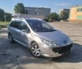 Сірий Пежо 307, об'ємом двигуна 1.6 л та пробігом 295 тис. км за 4999 $, фото 1 на Automoto.ua