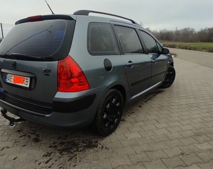 Серый Пежо 307, объемом двигателя 0 л и пробегом 337 тыс. км за 4100 $, фото 1 на Automoto.ua