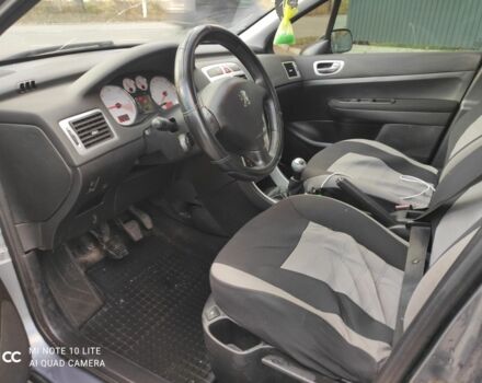 Пежо 307 2007 в Киеве на Automoto.ua Серый Пежо 307, объемом двигателя 1.6 л и пробегом 350 тыс. км за 3700 $, фото 7 на Automoto.ua