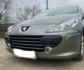 Серый Пежо 307, объемом двигателя 2 л и пробегом 171 тыс. км за 4400 $, фото 4 на Automoto.ua