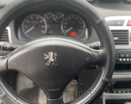 Серый Пежо 307, объемом двигателя 2 л и пробегом 171 тыс. км за 4400 $, фото 6 на Automoto.ua