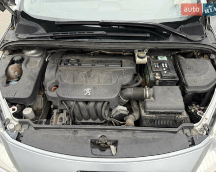 Серый Пежо 307, объемом двигателя 2 л и пробегом 220 тыс. км за 4150 $, фото 19 на Automoto.ua