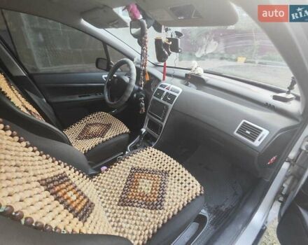 Сірий Пежо 307, об'ємом двигуна 1.59 л та пробігом 184 тис. км за 4600 $, фото 10 на Automoto.ua