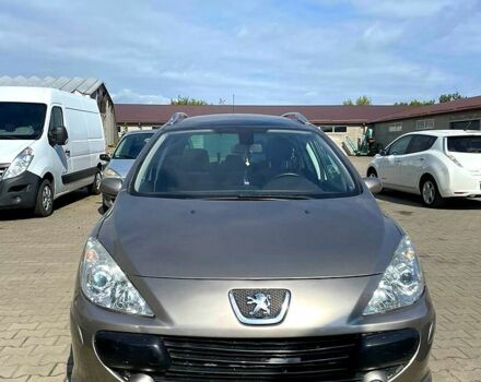 Сірий Пежо 307, об'ємом двигуна 2 л та пробігом 212 тис. км за 3999 $, фото 2 на Automoto.ua