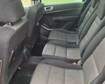 Серый Пежо 307, объемом двигателя 1.6 л и пробегом 320 тыс. км за 4400 $, фото 11 на Automoto.ua