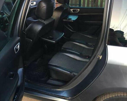 Сірий Пежо 307, об'ємом двигуна 1.6 л та пробігом 270 тис. км за 5000 $, фото 5 на Automoto.ua