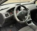 Серый Пежо 307, объемом двигателя 2 л и пробегом 220 тыс. км за 4150 $, фото 13 на Automoto.ua