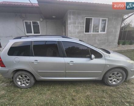 Сірий Пежо 307, об'ємом двигуна 1.59 л та пробігом 184 тис. км за 4600 $, фото 2 на Automoto.ua