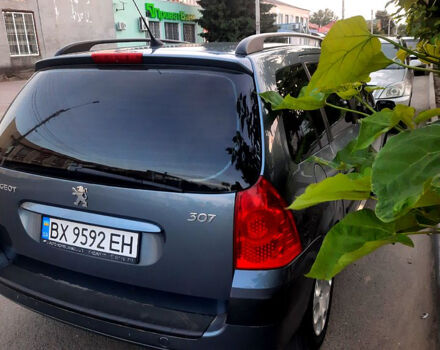 Сірий Пежо 307, об'ємом двигуна 1.4 л та пробігом 270 тис. км за 4000 $, фото 1 на Automoto.ua
