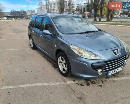 Серый Пежо 307, объемом двигателя 1.6 л и пробегом 320 тыс. км за 4400 $, фото 5 на Automoto.ua
