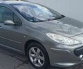 Серый Пежо 307, объемом двигателя 2 л и пробегом 371 тыс. км за 4000 $, фото 1 на Automoto.ua