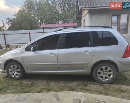 Сірий Пежо 307, об'ємом двигуна 1.59 л та пробігом 184 тис. км за 4600 $, фото 1 на Automoto.ua