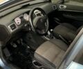 Серый Пежо 307, объемом двигателя 1.6 л и пробегом 340 тыс. км за 3550 $, фото 7 на Automoto.ua
