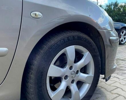 Сірий Пежо 307, об'ємом двигуна 2 л та пробігом 212 тис. км за 3999 $, фото 4 на Automoto.ua