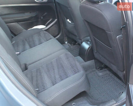 Серый Пежо 307, объемом двигателя 1.6 л и пробегом 351 тыс. км за 3999 $, фото 13 на Automoto.ua