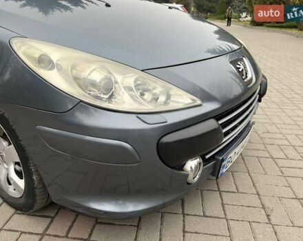 Серый Пежо 307, объемом двигателя 1.6 л и пробегом 239 тыс. км за 4750 $, фото 25 на Automoto.ua