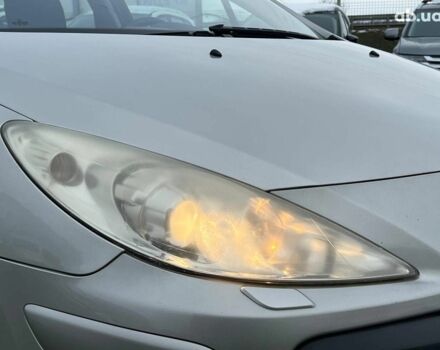 Сірий Пежо 307, об'ємом двигуна 1.6 л та пробігом 208 тис. км за 4190 $, фото 12 на Automoto.ua