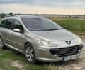 Серый Пежо 307, объемом двигателя 1.6 л и пробегом 303 тыс. км за 4200 $, фото 2 на Automoto.ua