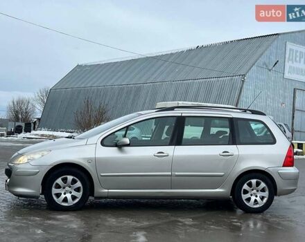 Серый Пежо 307, объемом двигателя 1.6 л и пробегом 208 тыс. км за 4190 $, фото 3 на Automoto.ua