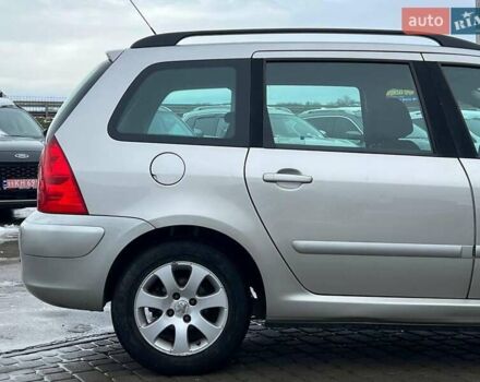 Серый Пежо 307, объемом двигателя 1.6 л и пробегом 208 тыс. км за 4190 $, фото 9 на Automoto.ua