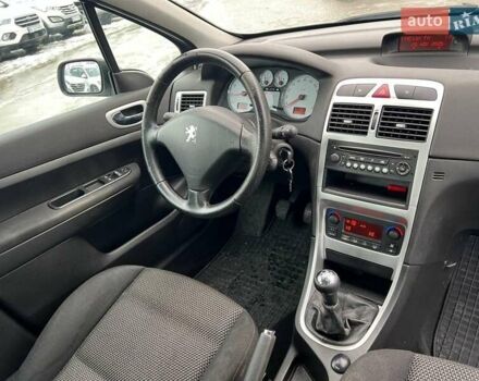 Серый Пежо 307, объемом двигателя 1.6 л и пробегом 208 тыс. км за 4190 $, фото 37 на Automoto.ua