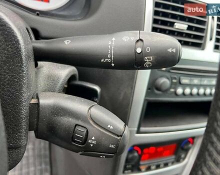 Серый Пежо 307, объемом двигателя 1.6 л и пробегом 208 тыс. км за 4190 $, фото 22 на Automoto.ua