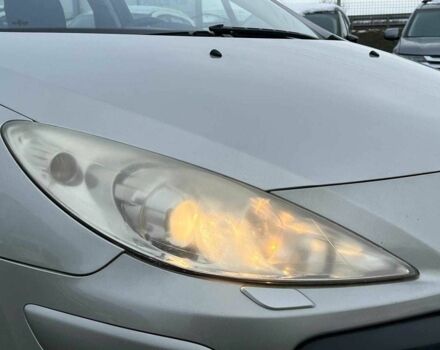 Серый Пежо 307, объемом двигателя 1.6 л и пробегом 208 тыс. км за 4190 $, фото 12 на Automoto.ua