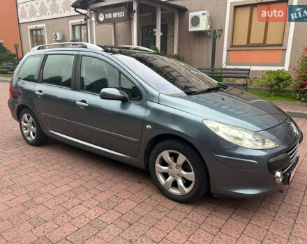 Сірий Пежо 307, об'ємом двигуна 1.59 л та пробігом 232 тис. км за 5000 $, фото 3 на Automoto.ua