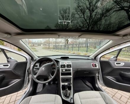 Серый Пежо 307, объемом двигателя 2 л и пробегом 210 тыс. км за 3950 $, фото 8 на Automoto.ua